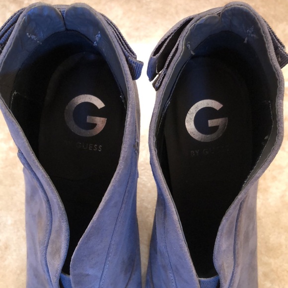 Guess Bow Back Booties - Picture 3 of 8